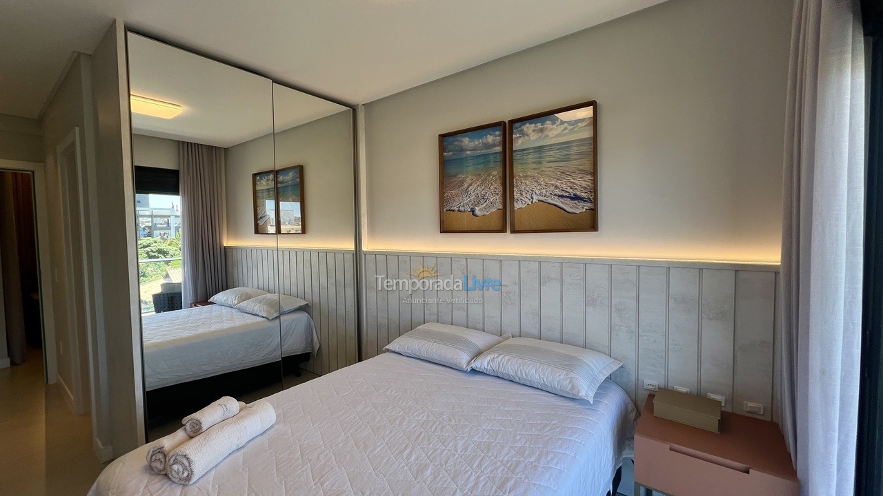 Apartment for vacation rental in Bombinhas (Canto Grande)