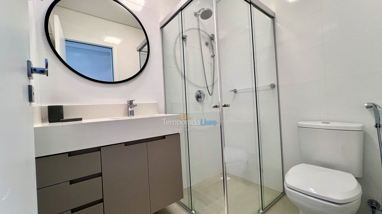 Apartment for vacation rental in Bombinhas (Canto Grande)