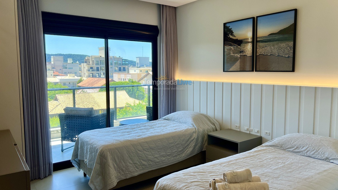 Apartment for vacation rental in Bombinhas (Canto Grande)