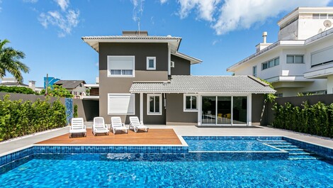 House for rent in Florianopolis - Jurerê Internacional