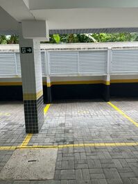 Vaga de garagem veículo porte médio