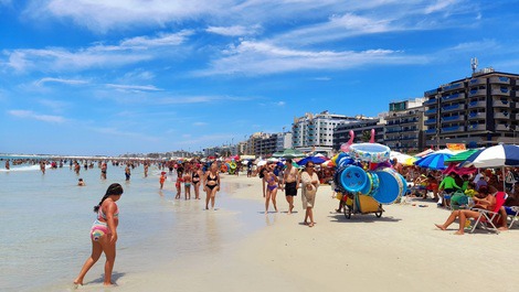 Apartment for rent in Cabo Frio - Praia do Forte