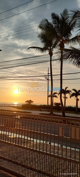 Apartment for vacation rental in Praia Grande (Praia do Caiçara)