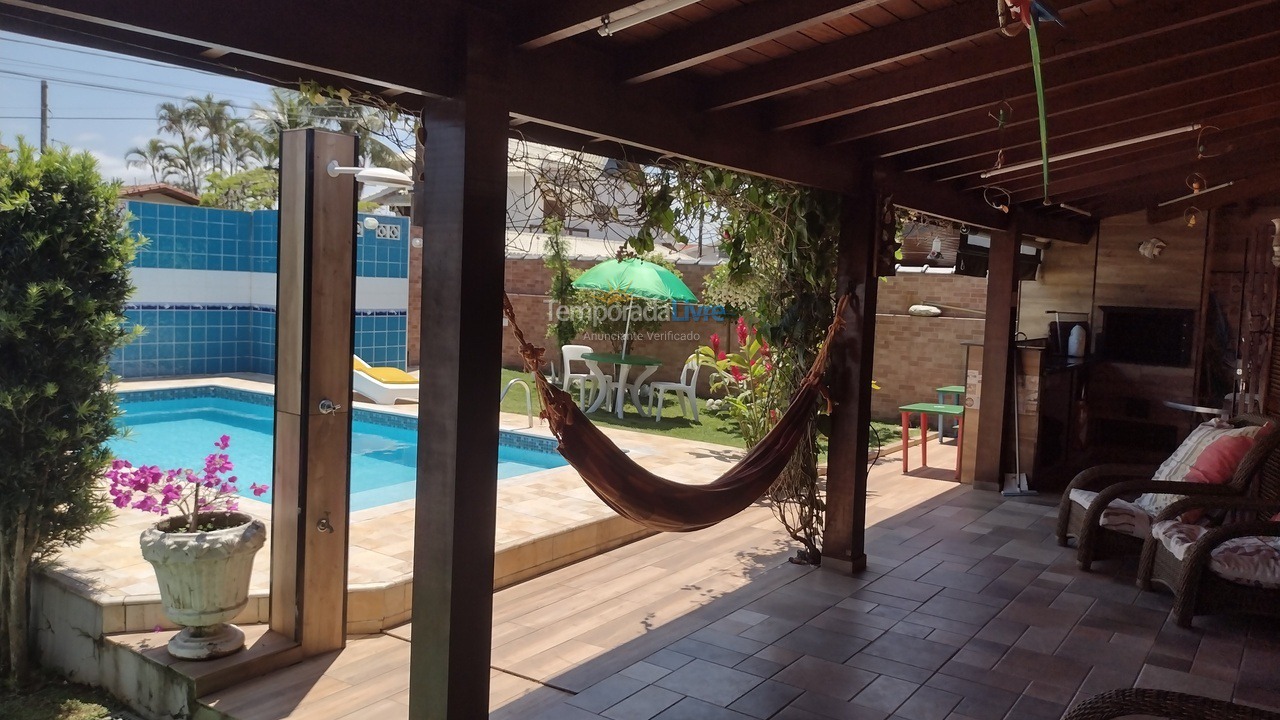 Casa para aluguel de temporada em Peruíbe (Ribamar)