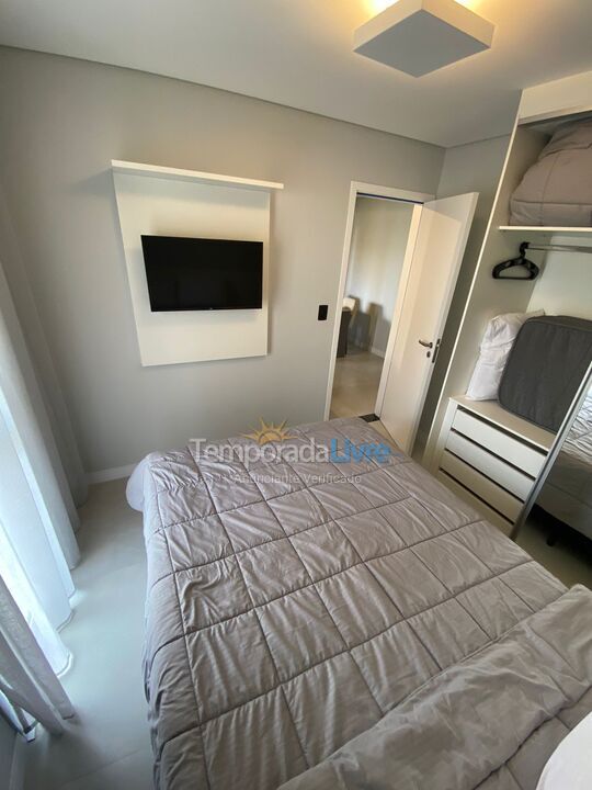 Apartamento para alquiler de vacaciones em Praia Grande (Praia do Caiçara)