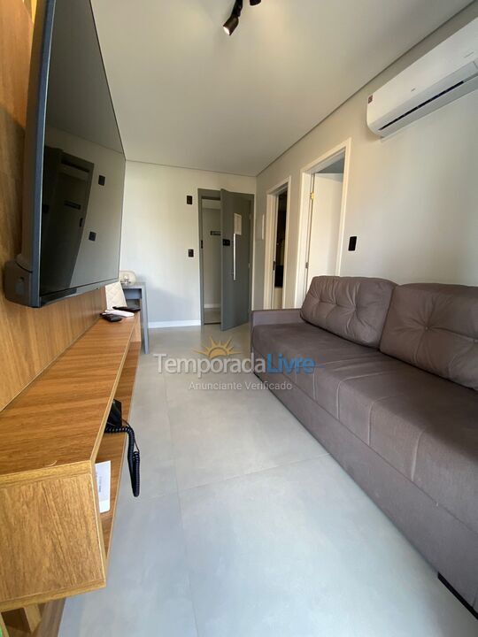 Apartamento para alquiler de vacaciones em Praia Grande (Praia do Caiçara)