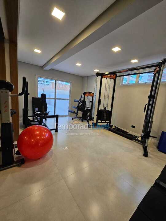 Apartamento para alquiler de vacaciones em Praia Grande (Praia do Caiçara)