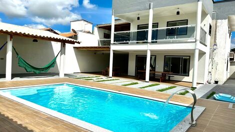 House with 5 suites with pool, 1300m from the beach