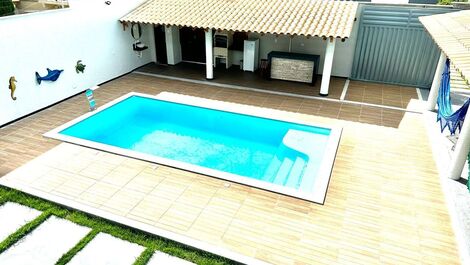 House with 5 suites with pool, 1300m from the beach