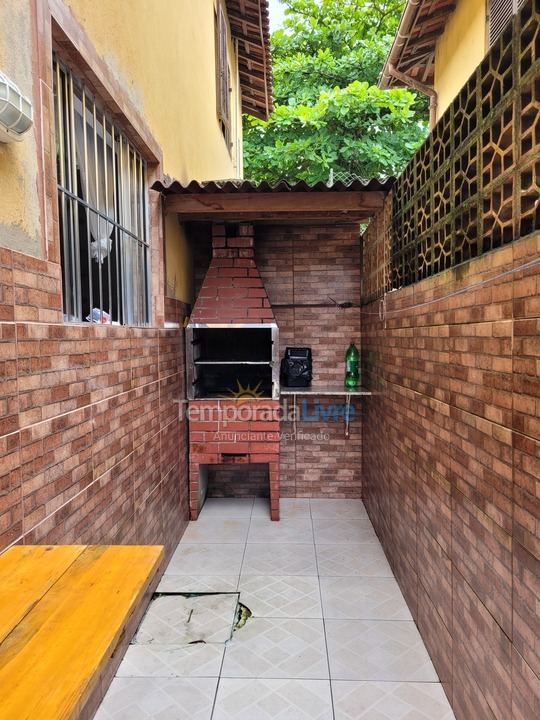 Apartamento para aluguel de temporada em Guarujá (Enseada)