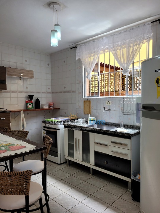 Apartamento para aluguel de temporada em Guarujá (Enseada)