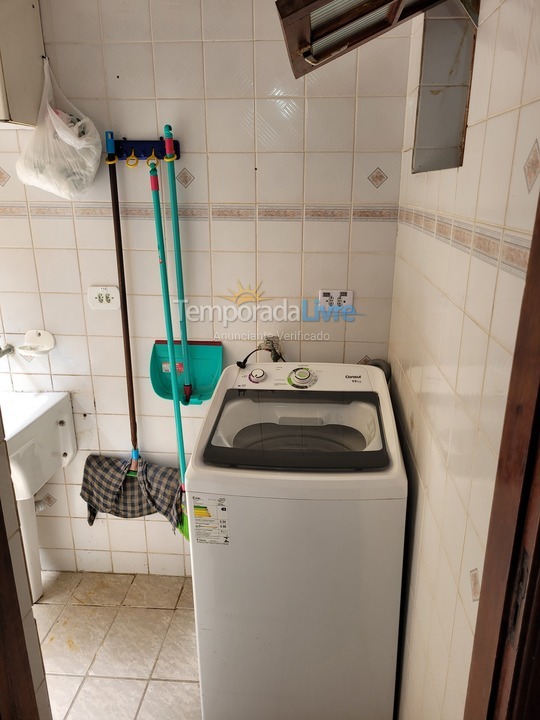 Apartamento para aluguel de temporada em Guarujá (Enseada)