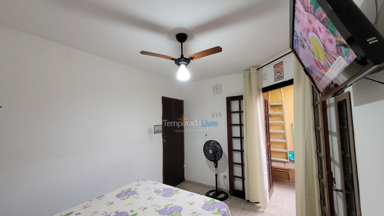 Apartamento para aluguel de temporada em Guarujá (Enseada)