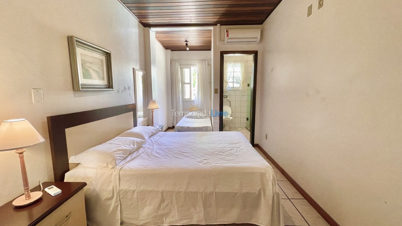 House for vacation rental in Itajaí (Cabeçudas)