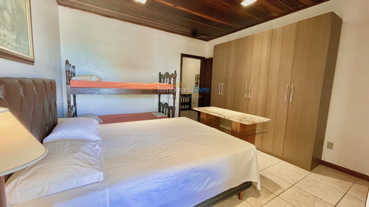 House for vacation rental in Itajaí (Cabeçudas)