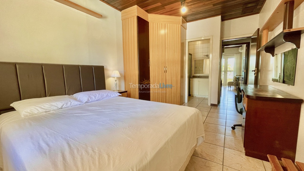 House for vacation rental in Itajaí (Cabeçudas)