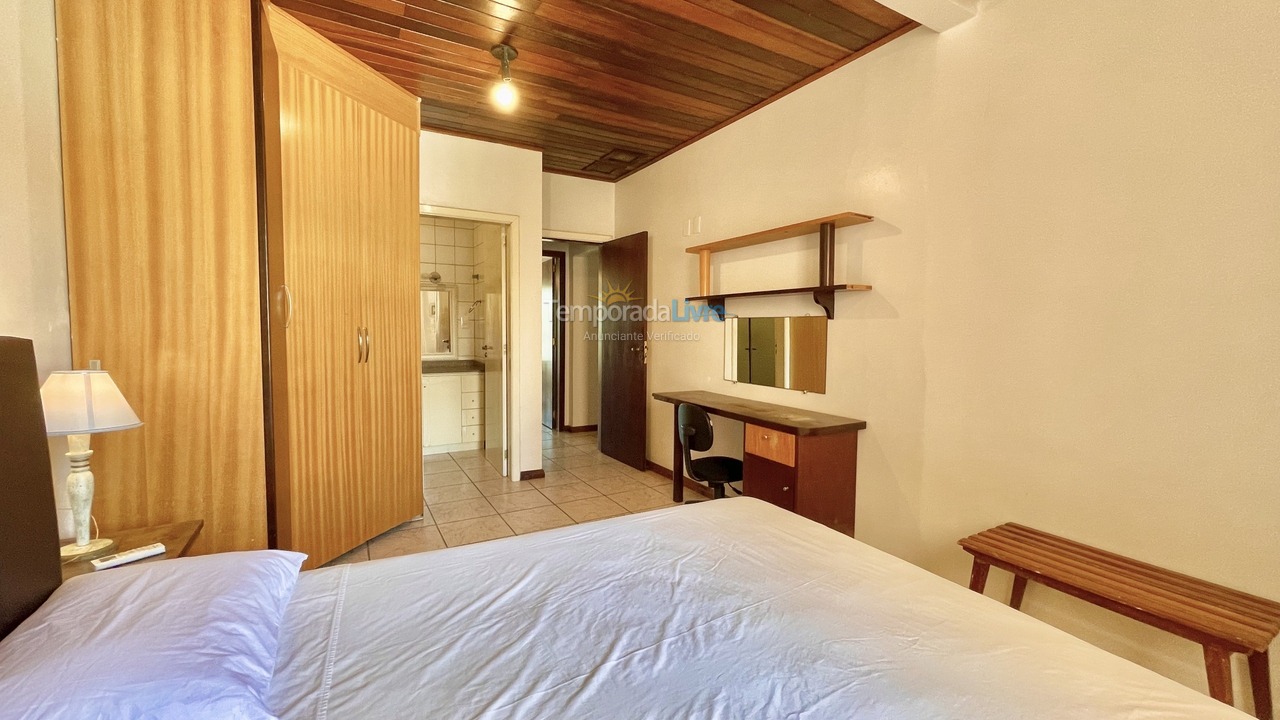 House for vacation rental in Itajaí (Cabeçudas)