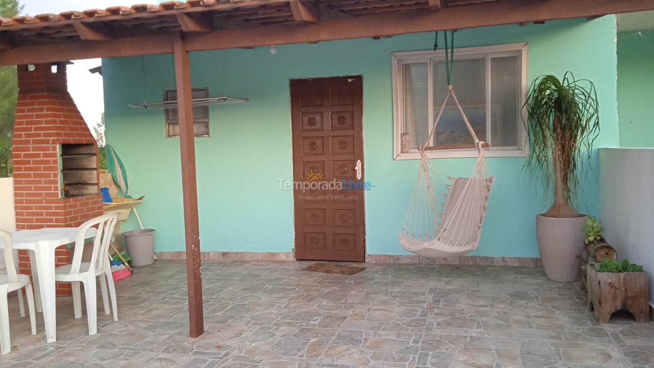Casa para aluguel de temporada em Ilha Comprida (Av Moreira Sales)