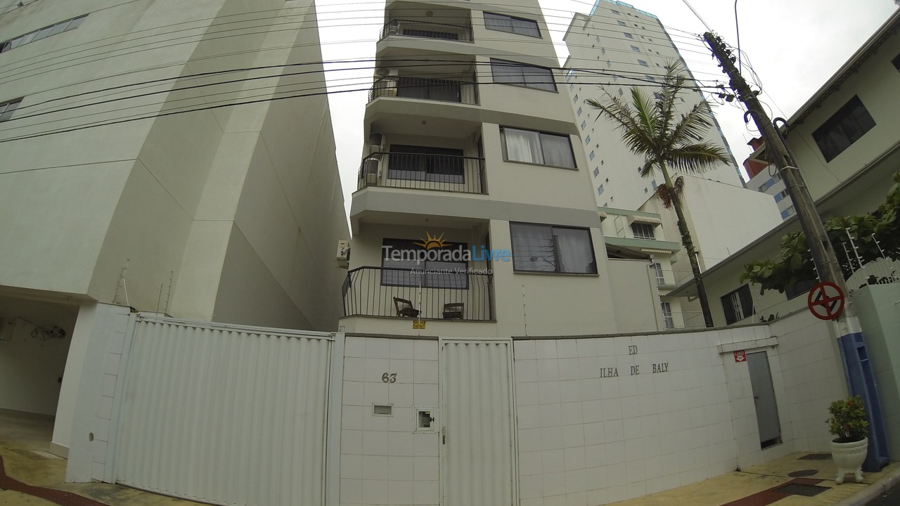 Apartamento para aluguel de temporada em Balneário Camboriú (Praia Central)