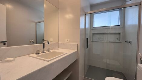 CASA PRAIA DA BALEIA EN UNO DE LOS MEJORES CONDOMINIOS