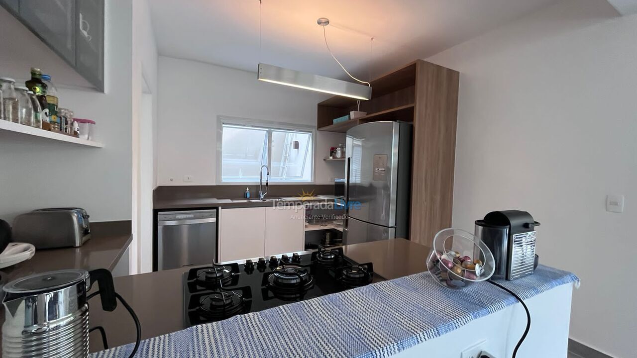 Casa para alquiler de vacaciones em São Sebastião (Praia da Baleia)