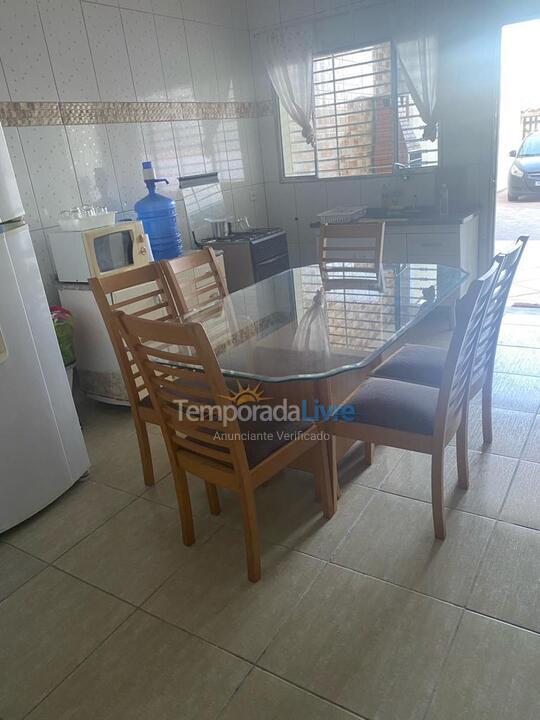 Casa para aluguel de temporada em Itanhaém (Jd Regina)