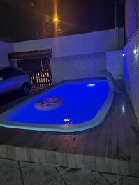 Casa com Piscina para Temporada: Disponível o Ano todo