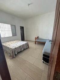 Casa com Piscina para Temporada: Disponível o Ano todo