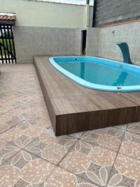 Casa com Piscina para Temporada: Disponível o Ano todo