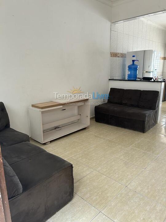 Casa para aluguel de temporada em Itanhaém (Jd Regina)