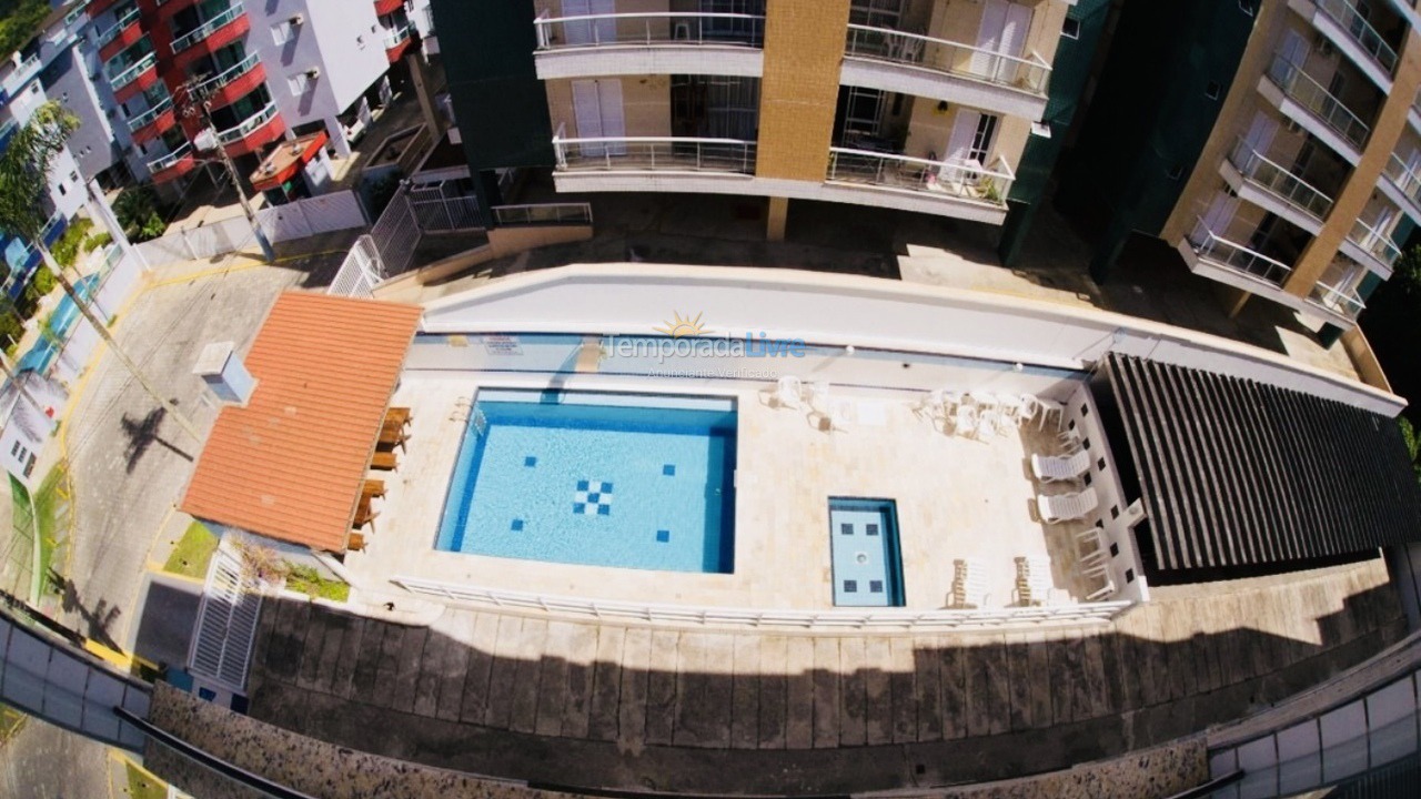 Apartamento para aluguel de temporada em Ubatuba (Praia Grande)