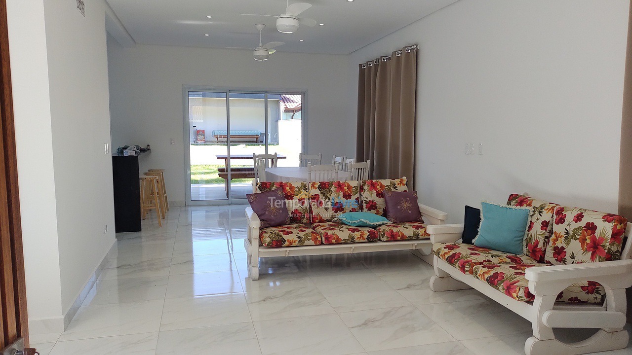 House for vacation rental in Bertioga (Condominio Morada da Praia)