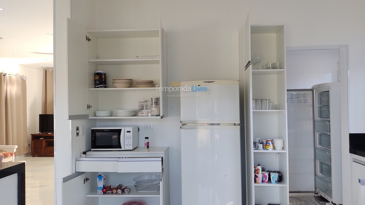 House for vacation rental in Bertioga (Condominio Morada da Praia)