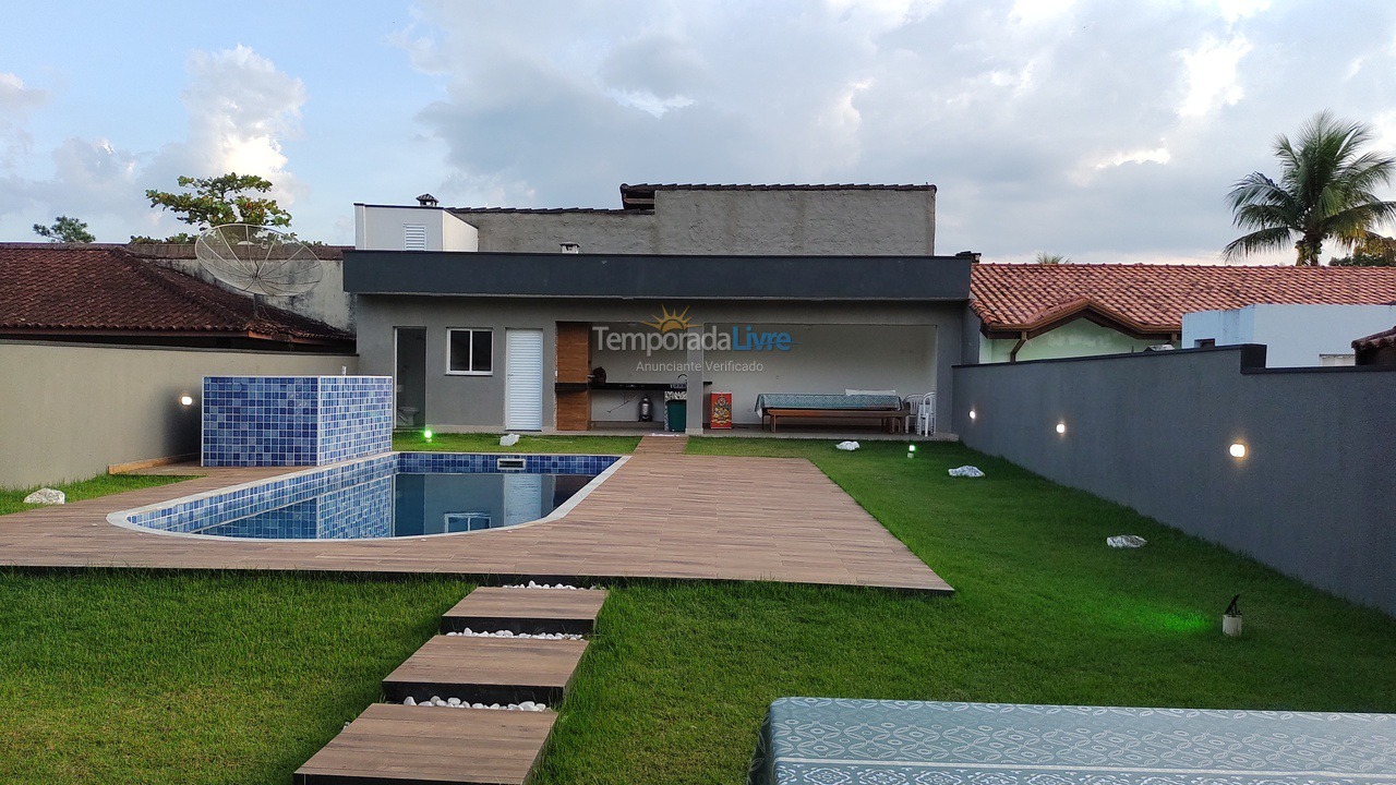 House for vacation rental in Bertioga (Condominio Morada da Praia)