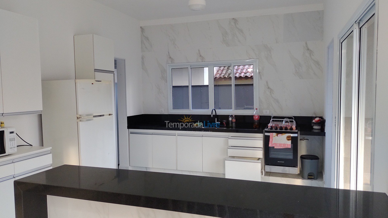 House for vacation rental in Bertioga (Condominio Morada da Praia)