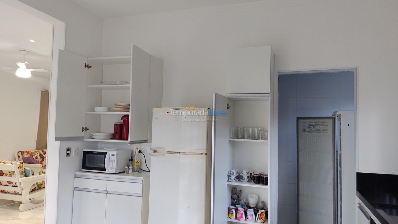 House for vacation rental in Bertioga (Condominio Morada da Praia)