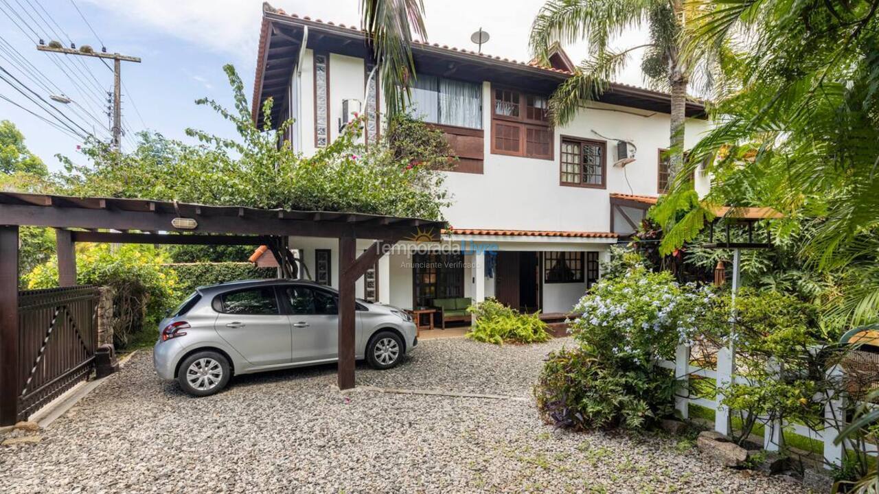 House for vacation rental in Florianopolis (Lagoa da Conceição)