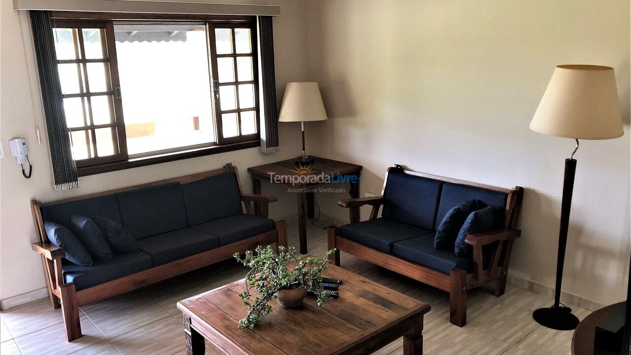 Casa para aluguel de temporada em Quadra (Aleluia Barreiro)