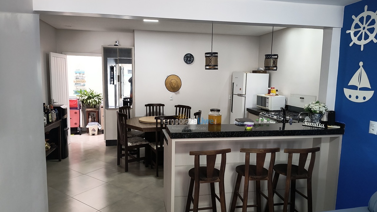 House for vacation rental in Palhoça (Praia da Pinheira)