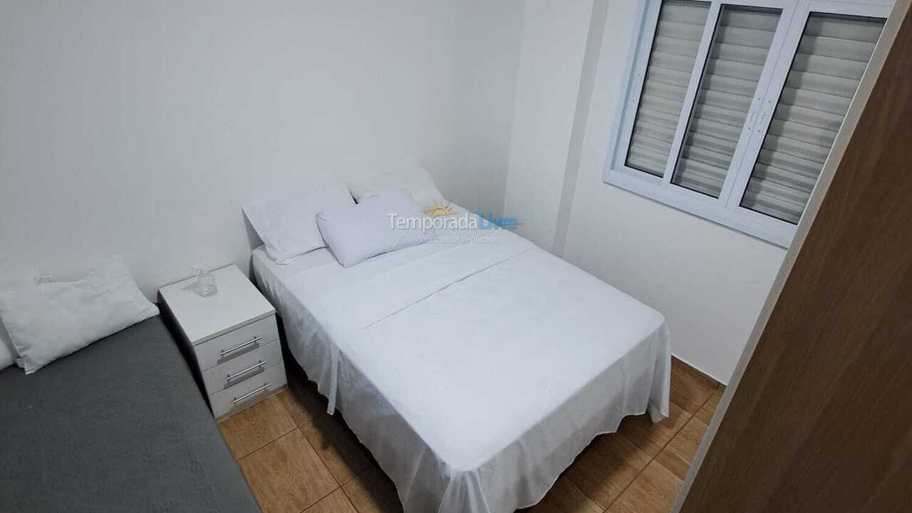 Apartamento para aluguel de temporada em Serra Negra (Centro)