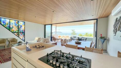 HOUSE WITHIN A CONDOMINIUM FACING THE SEA - JUQUEHY BEACH