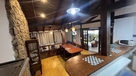 CASA JUQUEHY POR TEMPORADA - A 200M DE LA PLAYA