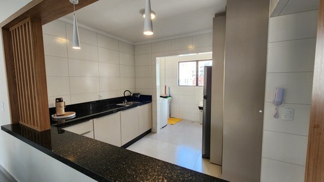 AMPLIO ÁTICO DE 04 DORMITORIOS - CERCA DEL MAR