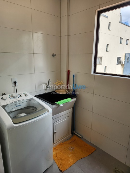 Apartamento para alquiler de vacaciones em Itapema (Meia Praia)