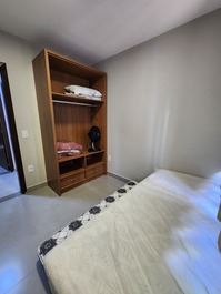 AMPLIO ÁTICO DE 04 DORMITORIOS - CERCA DEL MAR