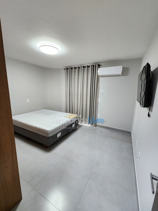 Apartamento para alquiler de vacaciones em Itapema (Meia Praia)