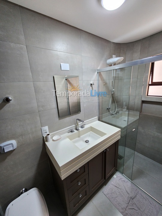 Apartamento para alquiler de vacaciones em Itapema (Meia Praia)