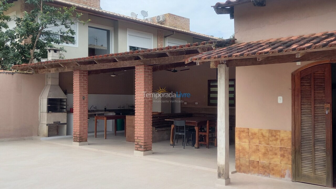 Casa para alquiler de vacaciones em Ilhabela (Perequê)