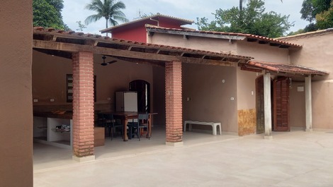Área da churrasqueira