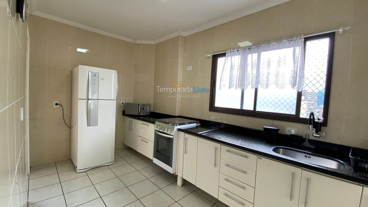 Apartment for vacation rental in Praia Grande (Vila Mirim)